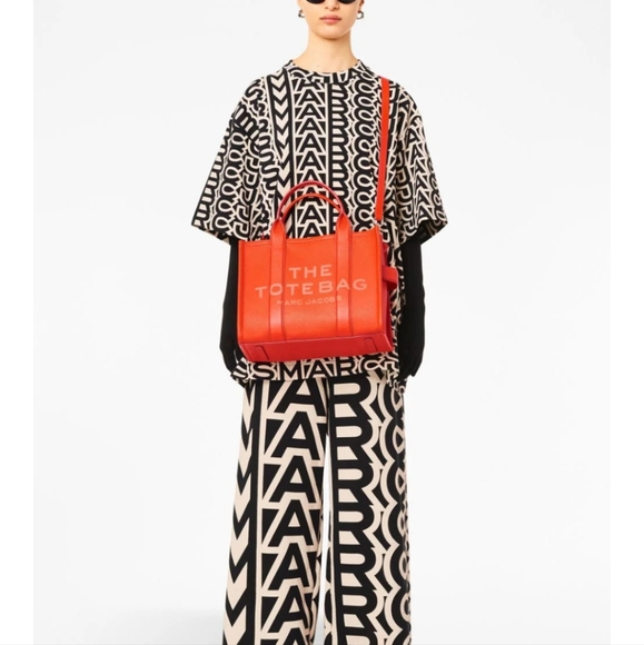 Marc JacobsThe Leather Medium Tote bag NWT! - Picture 4 of 7